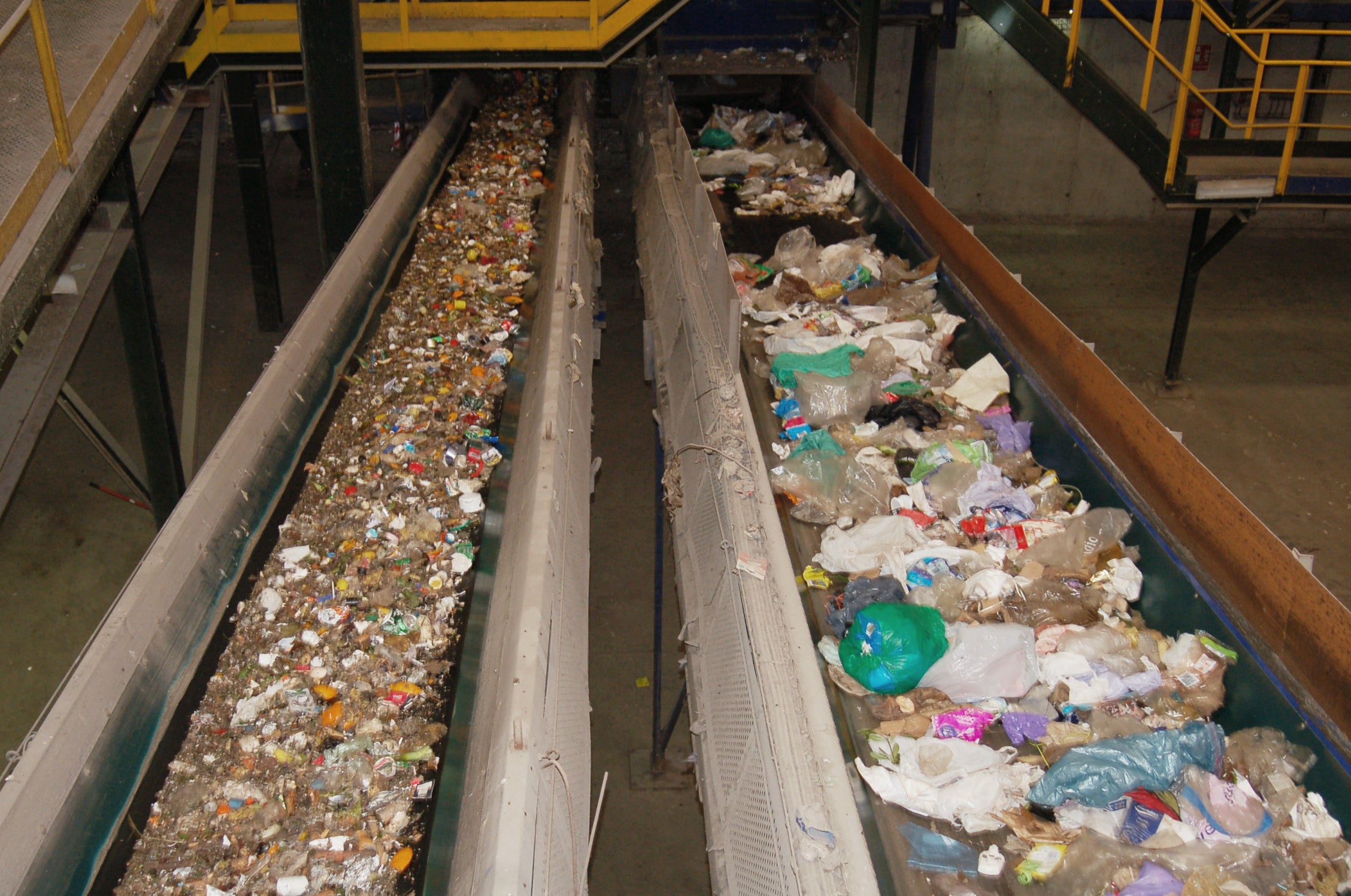 Aumenta la basura recogida en la Costa del Sol en 2021 Aumenta la basura recogida en la Costa del Sol en 2021