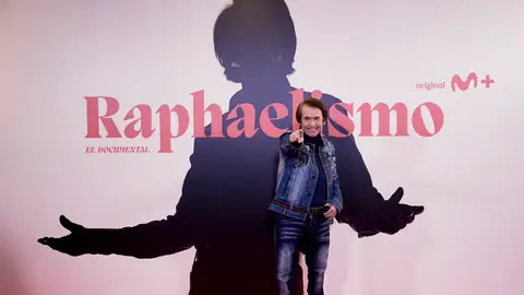 El cantante Raphael El cantante Raphael