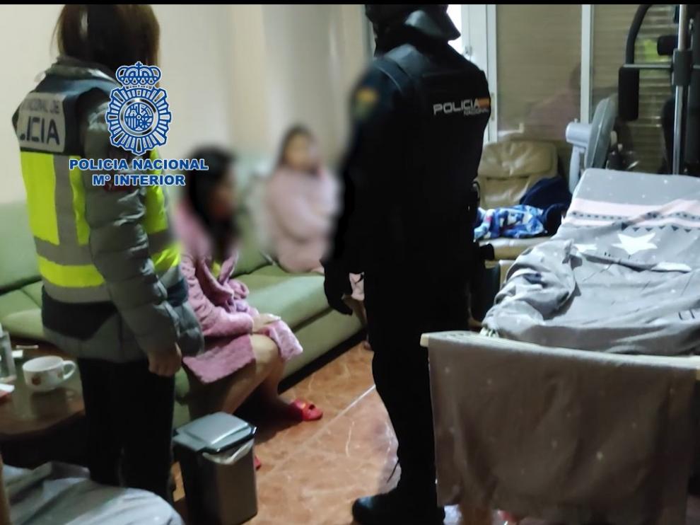 Desarticulada en Zaragoza una red de trata de mujeres asiáticas Desarticulada en Zaragoza una red de trata de mujeres asiáticas