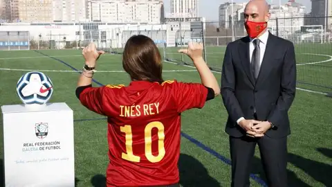 Inés Rey y Luís Rubiales España-Islandia, en Riazor el 29 de marzo de 2022