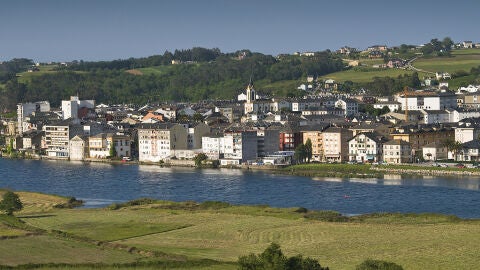 La RAG entiende que entre los r&iacute;os Eo y Navia se habla gallego