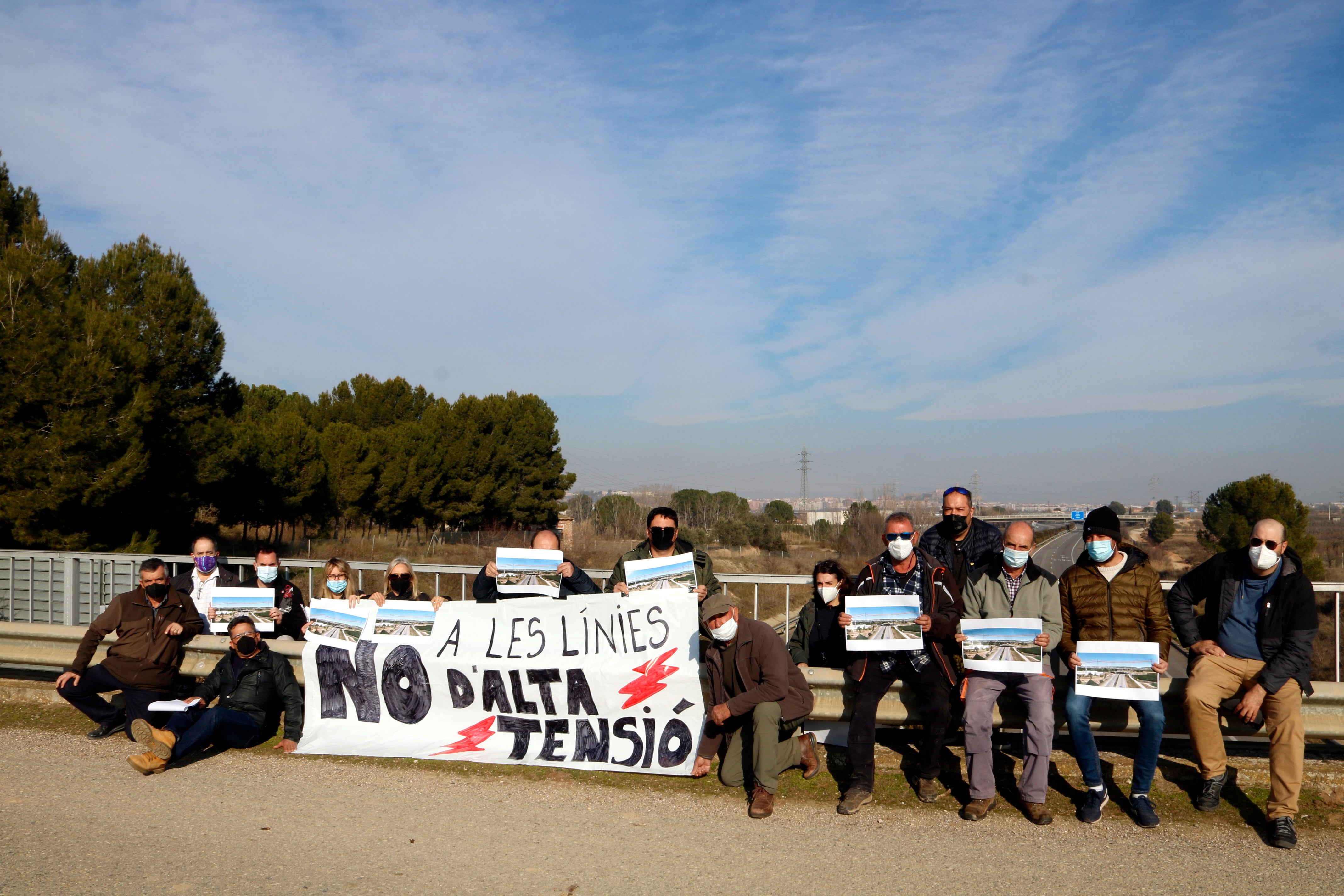 Ponent es planta contra els macroprojectes energètics que es preveuen al territori Ponent es planta contra els macroprojectes energètics que es preveuen al territori