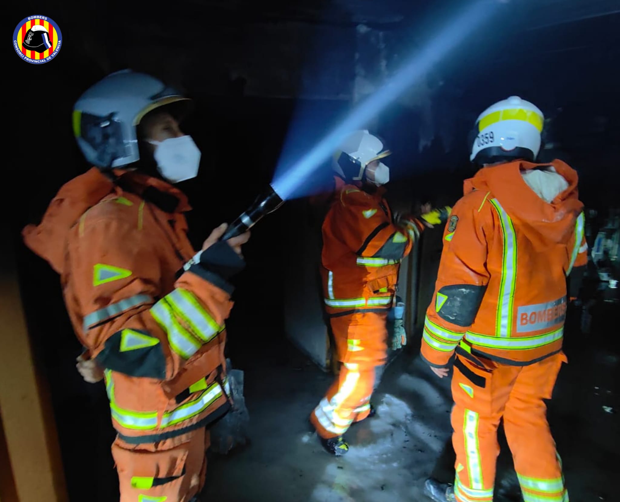 La Guardia Civil apunta a una regleta como origen del fuego en la residencia de Moncada La Guardia Civil apunta a una regleta como origen del fuego en la residencia de Moncada