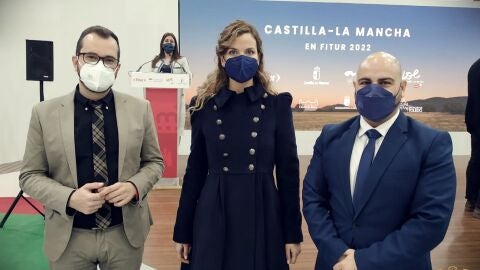 Zat&oacute;n junto a Rodrigo y Barato