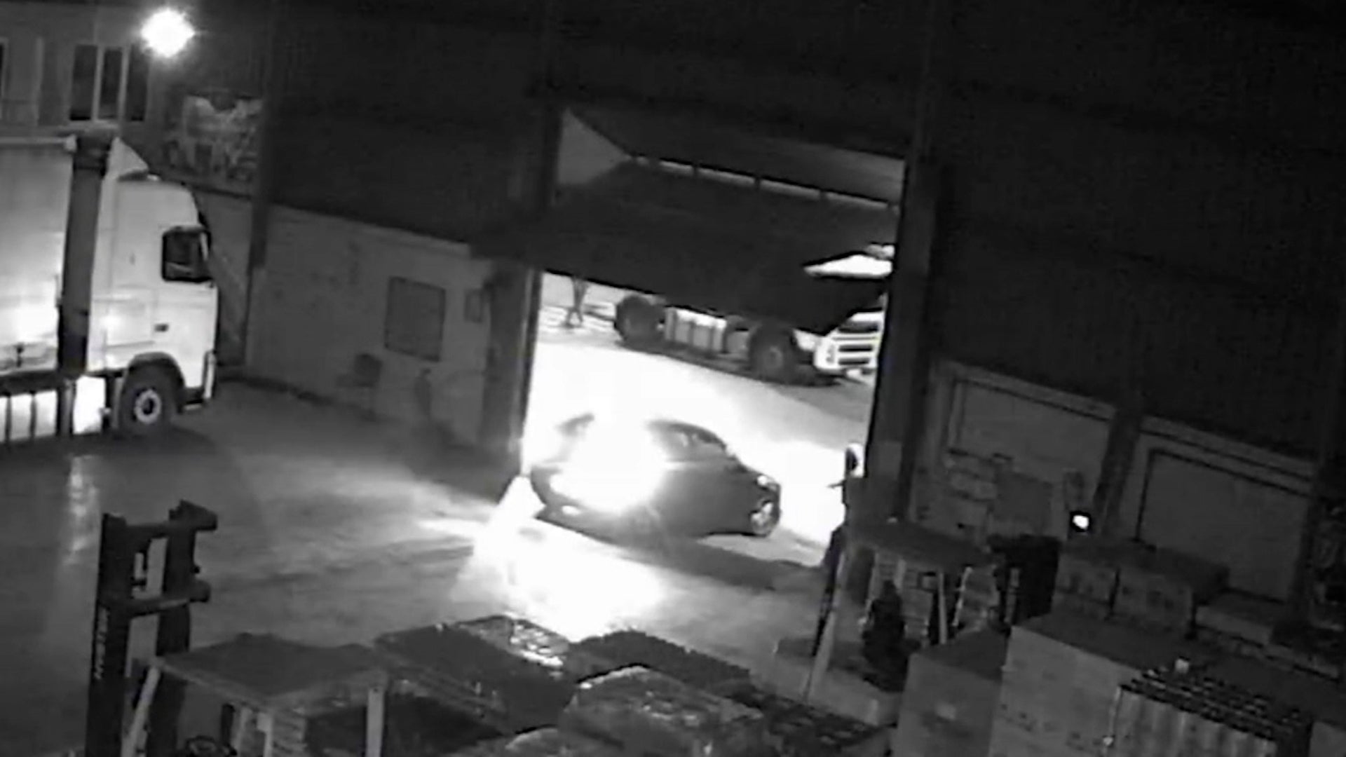 Desmantelado un grupo especializado en robos por el procedimiento del alunizaje Desmantelado un grupo especializado en robos por el procedimiento del alunizaje