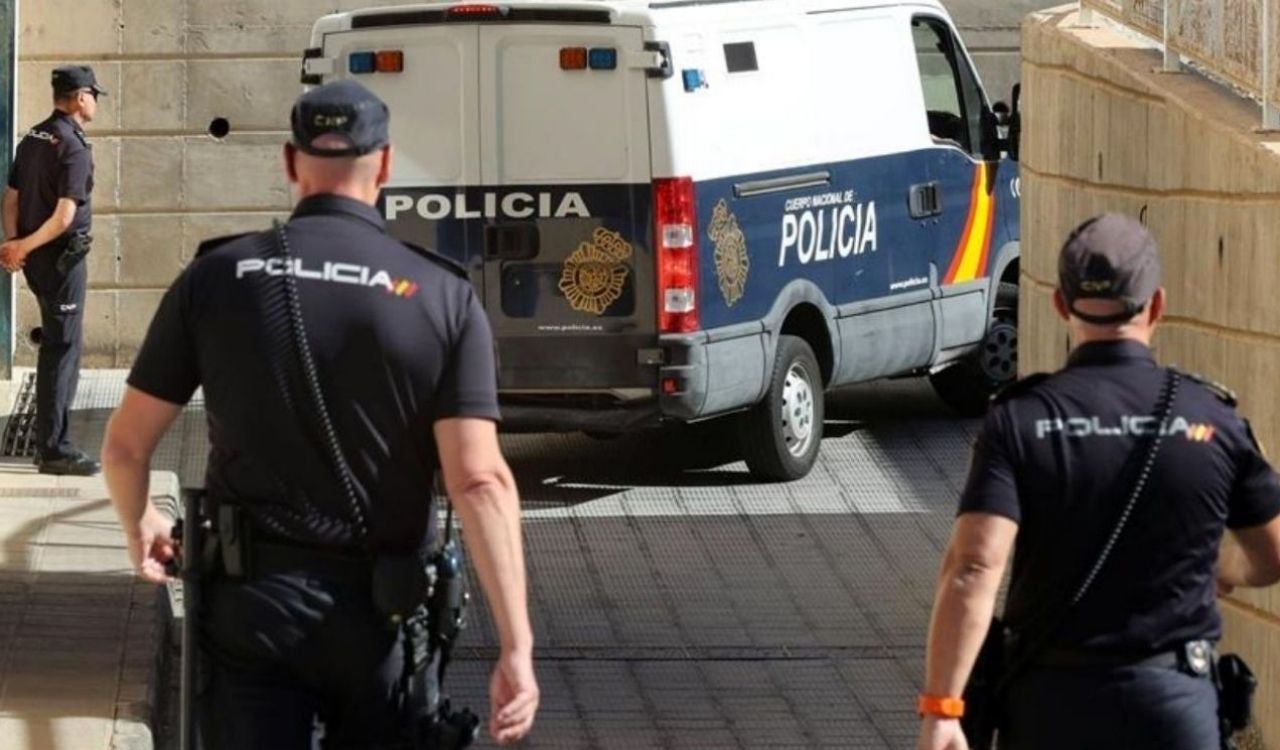 A prisión el acusado de violar a una niña de 3 años en un centro de acogida de migrantes A prisión el acusado de violar a una niña de 3 años en un centro de acogida de migrantes