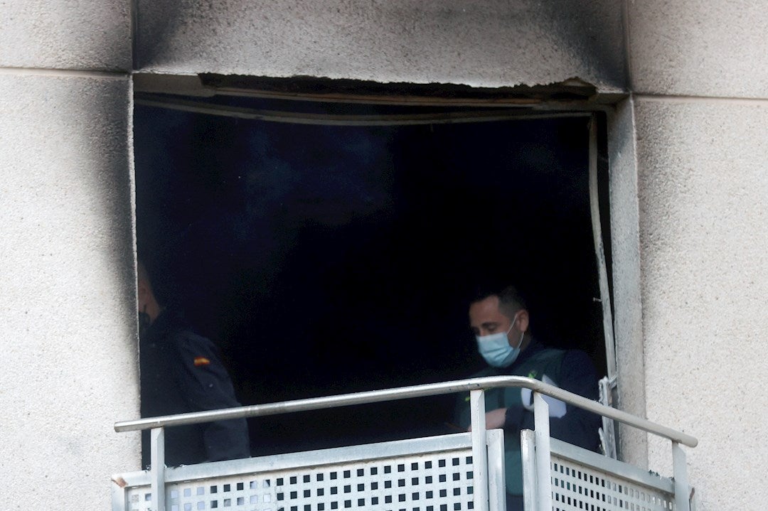 Alcaldesa de Moncada: "Se está investigando si el incendio comenzó en una de las camas de la residencia" Alcaldesa de Moncada: "Se está investigando si el incendio comenzó en una de las camas de la residencia"