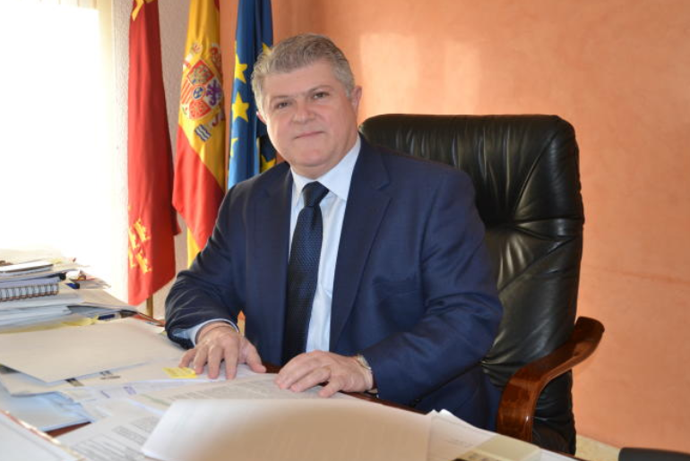 La Audiencia Provincial confirma el archivo de la querella contra tres ex concejales de Calasparra por retribuciones por dedicación exclusiva La Audiencia Provincial confirma el archivo de la querella contra tres ex concejales de Calasparra por retribuciones por dedicación exclusiva