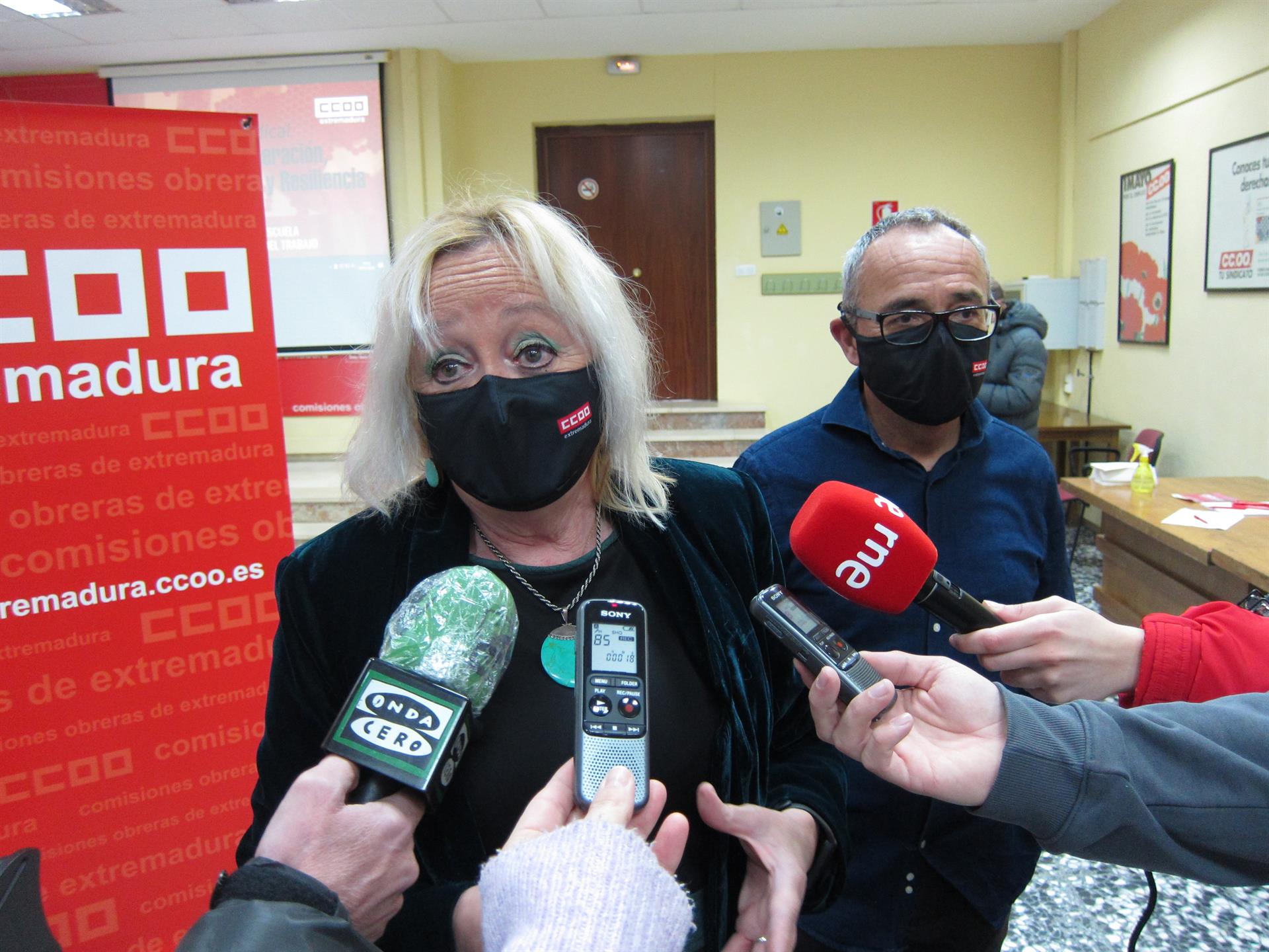CC OO Extremadura exige que el Gobierno ponga en pleno funcionamiento el tren Vía de la Plata CC OO Extremadura exige que el Gobierno ponga en pleno funcionamiento el tren Vía de la Plata