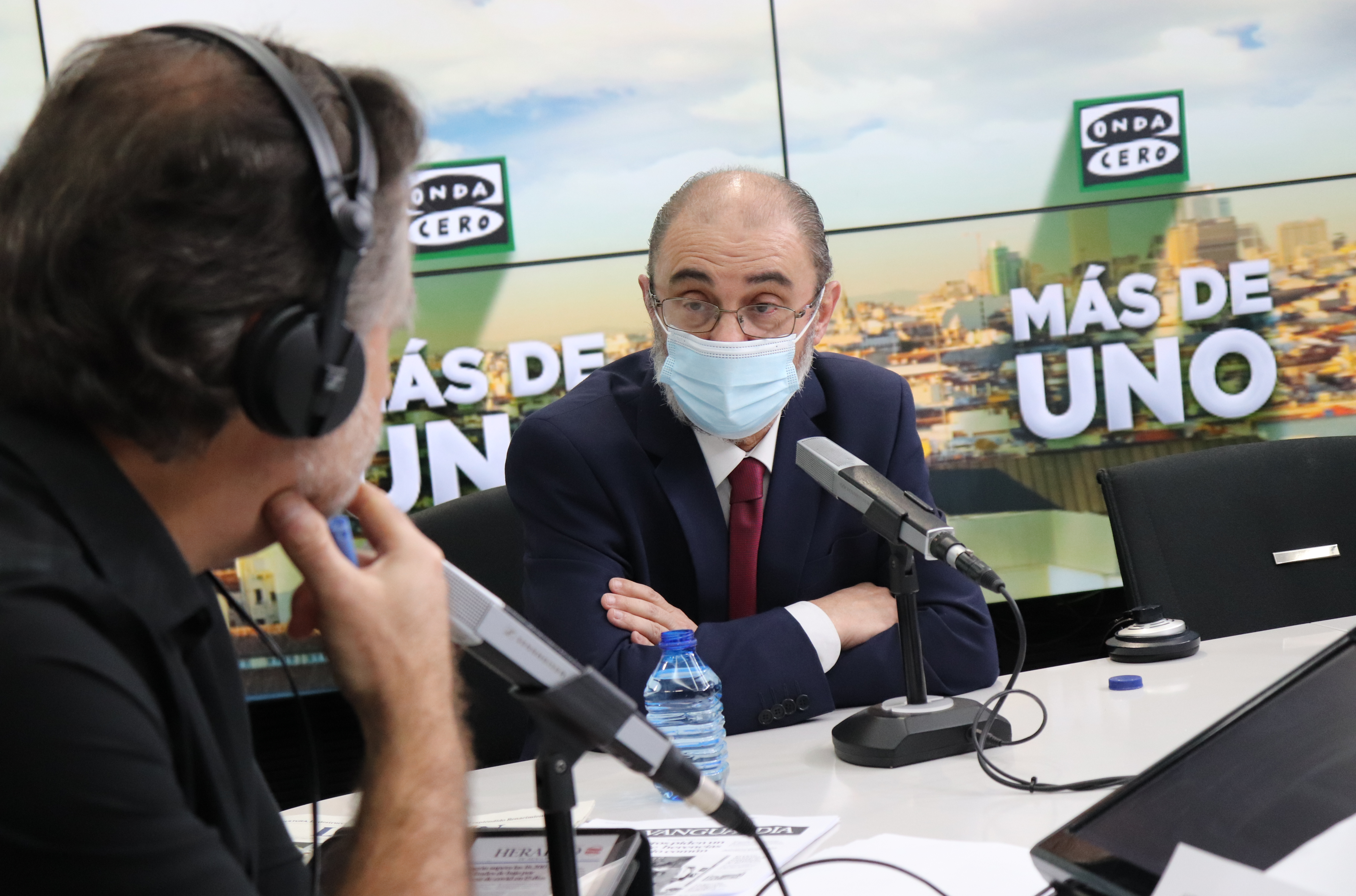 Vídeo de la entrevista de Carlos Alsina a Javier Lambán: "En el Partido Popular no hay patriotas" Vídeo de la entrevista de Carlos Alsina a Javier Lambán: "En el Partido Popular no hay patriotas"