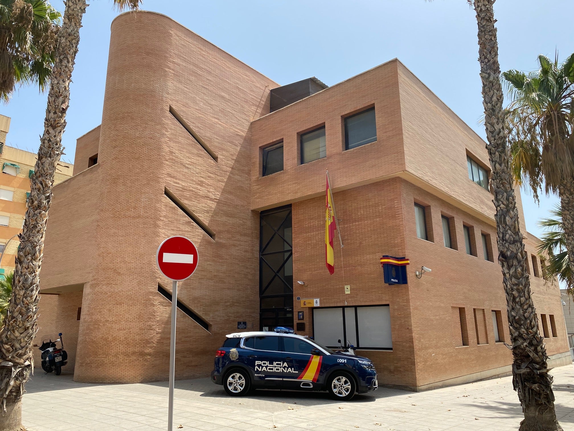 Tres detenidos en Alicante por agredir y amedrentar a dos jóvenes para que no declararan contra ellos Tres detenidos en Alicante por agredir y amedrentar a dos jóvenes para que no declararan contra ellos