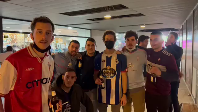 La explicación a la eufórica celebración del aficionado con la camiseta del Deportivo del gol de Aspas La explicación a la eufórica celebración del aficionado con la camiseta del Deportivo del gol de Aspas