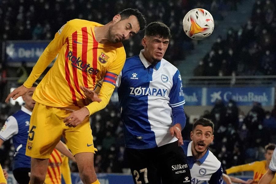 El Barcelona se lleva un apurado triunfo ante el Alavés gracias a un gol de De Jong El Barcelona se lleva un apurado triunfo ante el Alavés gracias a un gol de De Jong