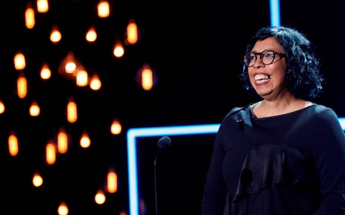 Tatiana Huezo: "Quería contar lo que está ocurriendo en México desde los ojos de una niña" Tatiana Huezo: "Quería contar lo que está ocurriendo en México desde los ojos de una niña"