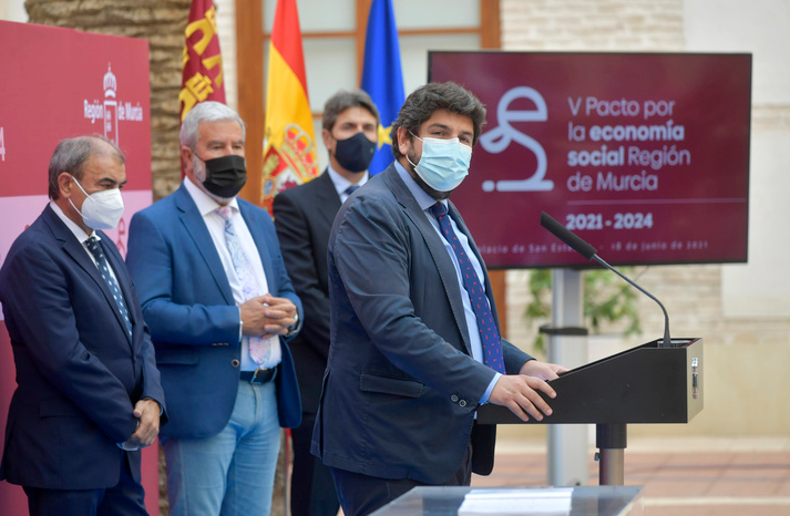 "La economía social retrocede a cifras presupuestarias de hace 20 años tras el recorte del 35% por parte del Gobierno Regional" "La economía social retrocede a cifras presupuestarias de hace 20 años tras el recorte del 35% por parte del Gobierno Regional"