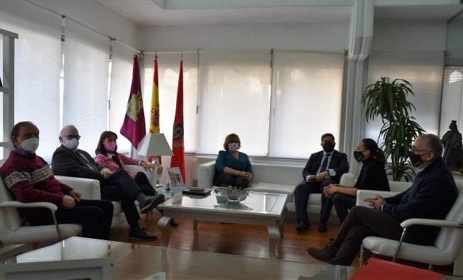 Junta y Ayuntamiento de Ciudad Real perfilan proyectos de movilidad y vivienda para la ciudad Junta y Ayuntamiento de Ciudad Real perfilan proyectos de movilidad y vivienda para la ciudad