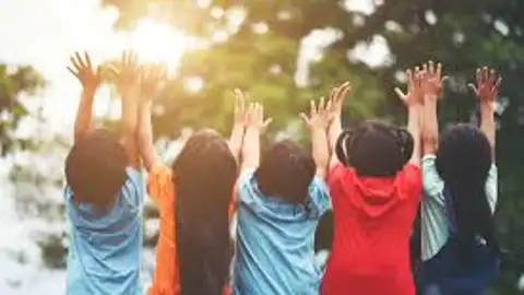 Ingeteam celebra el Día de la Educación Ambiental con charlas sobre reciclaje y sostenibilidad en colegios Ingeteam celebra el Día de la Educación Ambiental con charlas sobre reciclaje y sostenibilidad en colegios