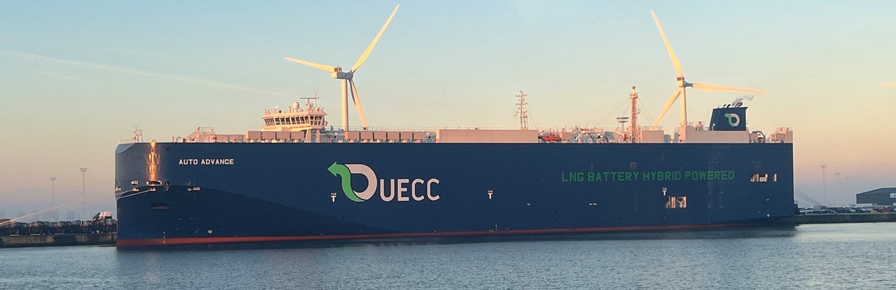 El primer buque Ro-Ro híbrido del mundo llega, por primera vez, al puerto de Vigo. El primer buque Ro-Ro híbrido del mundo llega, por primera vez, al puerto de Vigo.