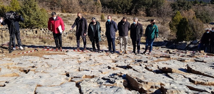Más de 400 huellas de dinosaurio en El Castellar Más de 400 huellas de dinosaurio en El Castellar
