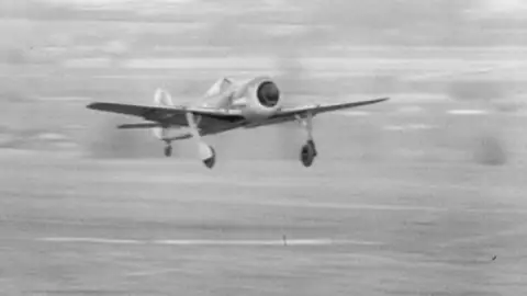 Capítulo 5: La guerra de Hitler en el cielo Capítulo 5: La guerra de Hitler en el cielo