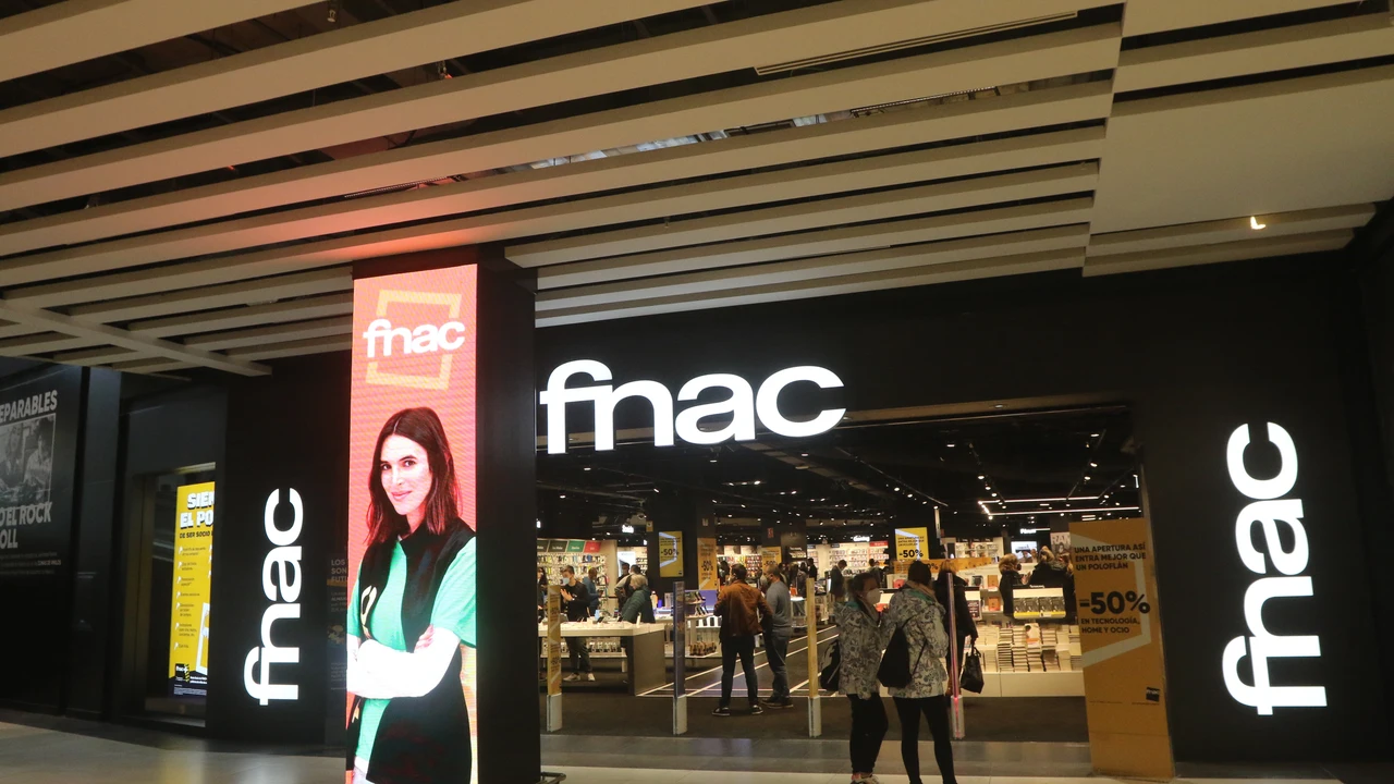 Apertura de FNAC en Larios Centro