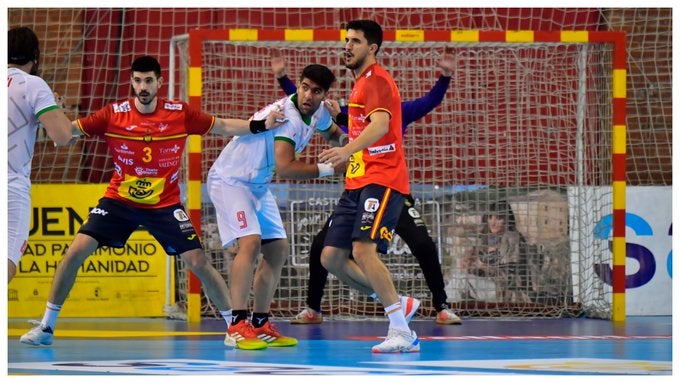 El ciudadrealeño Sánchez-Migallón, plata con los "Hispanos" en el Europeo de balonmano El ciudadrealeño Sánchez-Migallón, plata con los "Hispanos" en el Europeo de balonmano