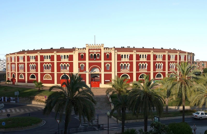 La gran inauguración de la Plaza de Toros será en la feria de septiembre La gran inauguración de la Plaza de Toros será en la feria de septiembre