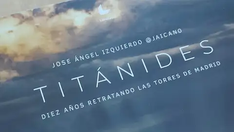 TITÁNIDES TITÁNIDES