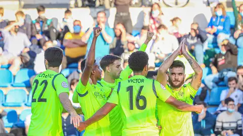 Álvaro celebra el gol con el que tumbó al Hércules en el Rico Pérez. Álvaro celebra el gol con el que tumbó al Hércules en el Rico Pérez.