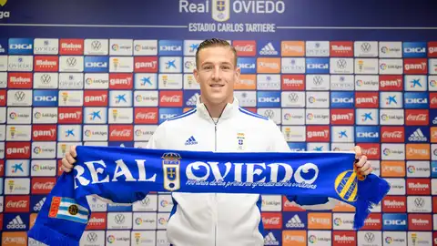 Rodrigo Tarín, presentado como nuevo jugador del Real Oviedo Rodrigo Tarín, presentado como nuevo jugador del Real Oviedo