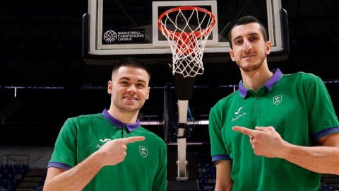 Mooney y Kravic, Unicaja