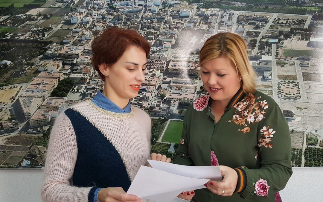 Hablamos con Noemí Cutillas, Presidenta de la Mancomunidad de servicios sociales Bajo Segura Hablamos con Noemí Cutillas, Presidenta de la Mancomunidad de servicios sociales Bajo Segura