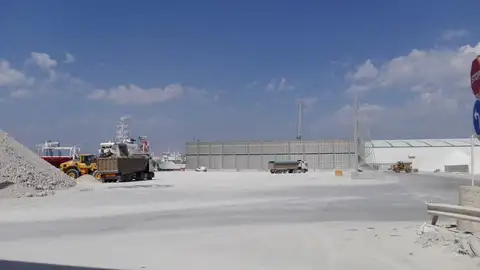 La Autoridad Portuaria de Castellón instalará nuevas pantallas atrapapolvo La Autoridad Portuaria de Castellón instalará nuevas pantallas atrapapolvo