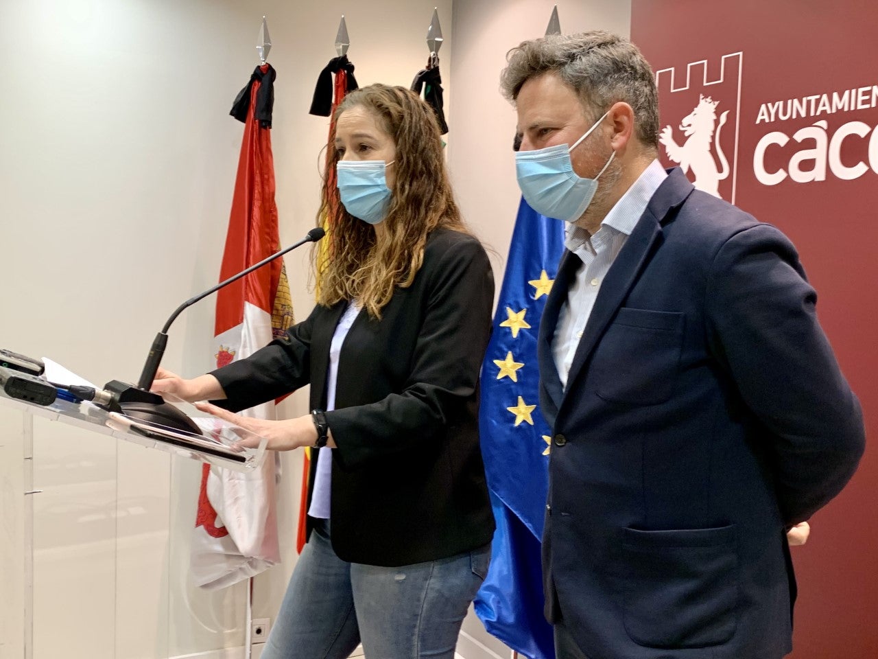 El Ayuntamiento destinará más de 1,4 millones para mejorar la competitividad comercial y crear un entorno más amable para los consumidores El Ayuntamiento destinará más de 1,4 millones para mejorar la competitividad comercial y crear un entorno más amable para los consumidores