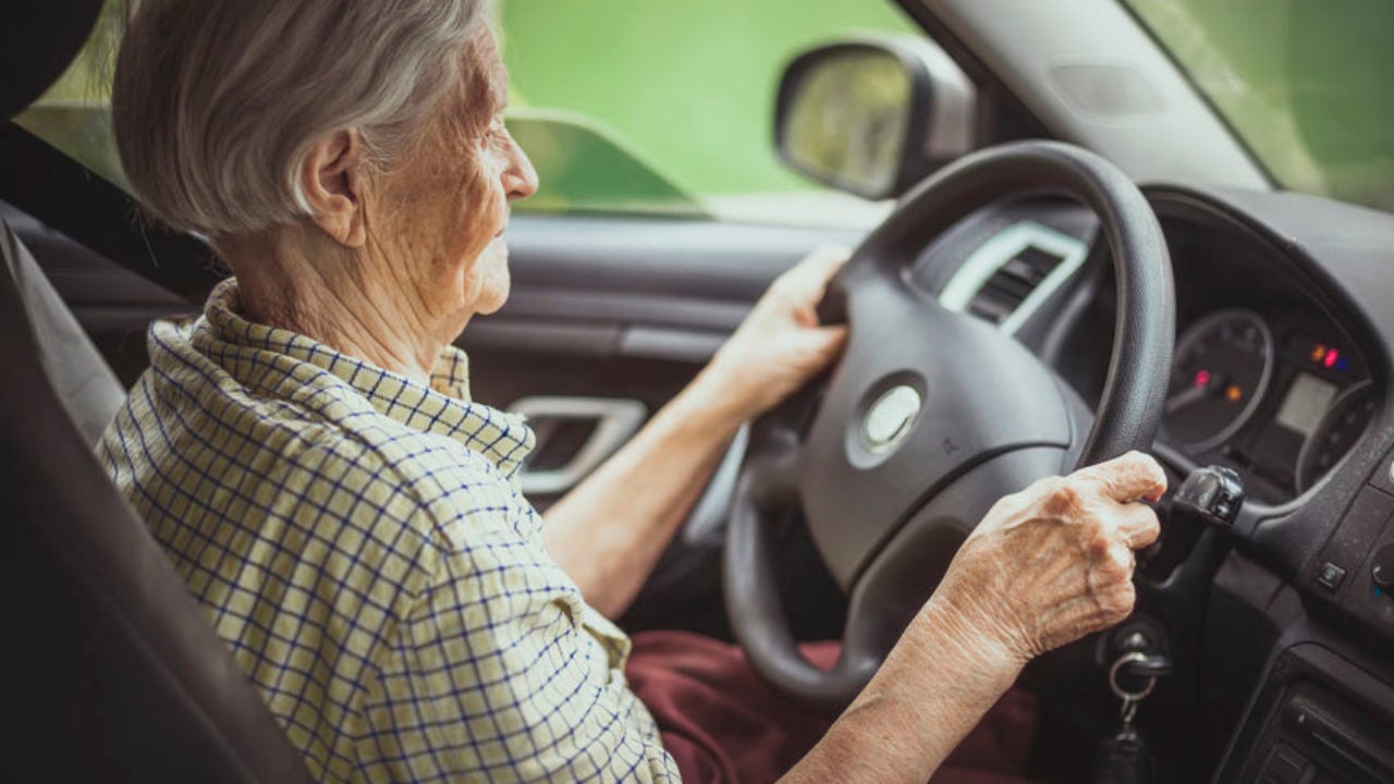 Cuando la edad se convierte en impedimento para conducir Cuando la edad se convierte en impedimento para conducir