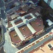 Las obras consisten en el refuerzo de la estructura, y sustitución íntegra de la cubierta 