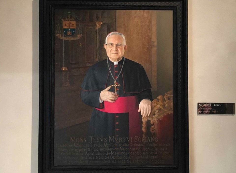 El retrato del obispo Jesus Murgui ya forma parte del episcopologio del museo de arte sacro El retrato del obispo Jesus Murgui ya forma parte del episcopologio del museo de arte sacro