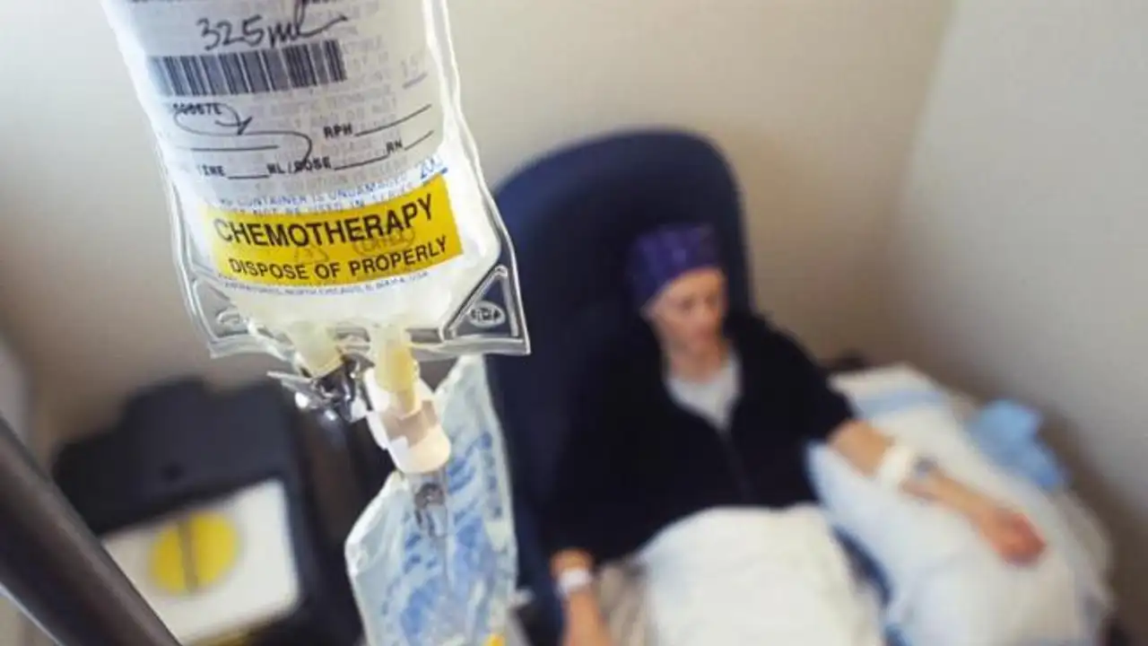 En 2021 se diagnosticaron 8670 casos de cáncer en Aragón y fallecieron 3549 personas En 2021 se diagnosticaron 8670 casos de cáncer en Aragón y fallecieron 3549 personas