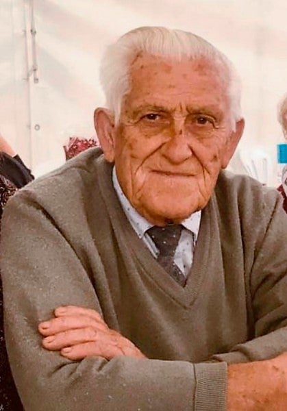 Carlos Guilabert Gallardo, nuevo Asociado de Honor de los Moros y Cristianos de Crevillent Carlos Guilabert Gallardo, nuevo Asociado de Honor de los Moros y Cristianos de Crevillent