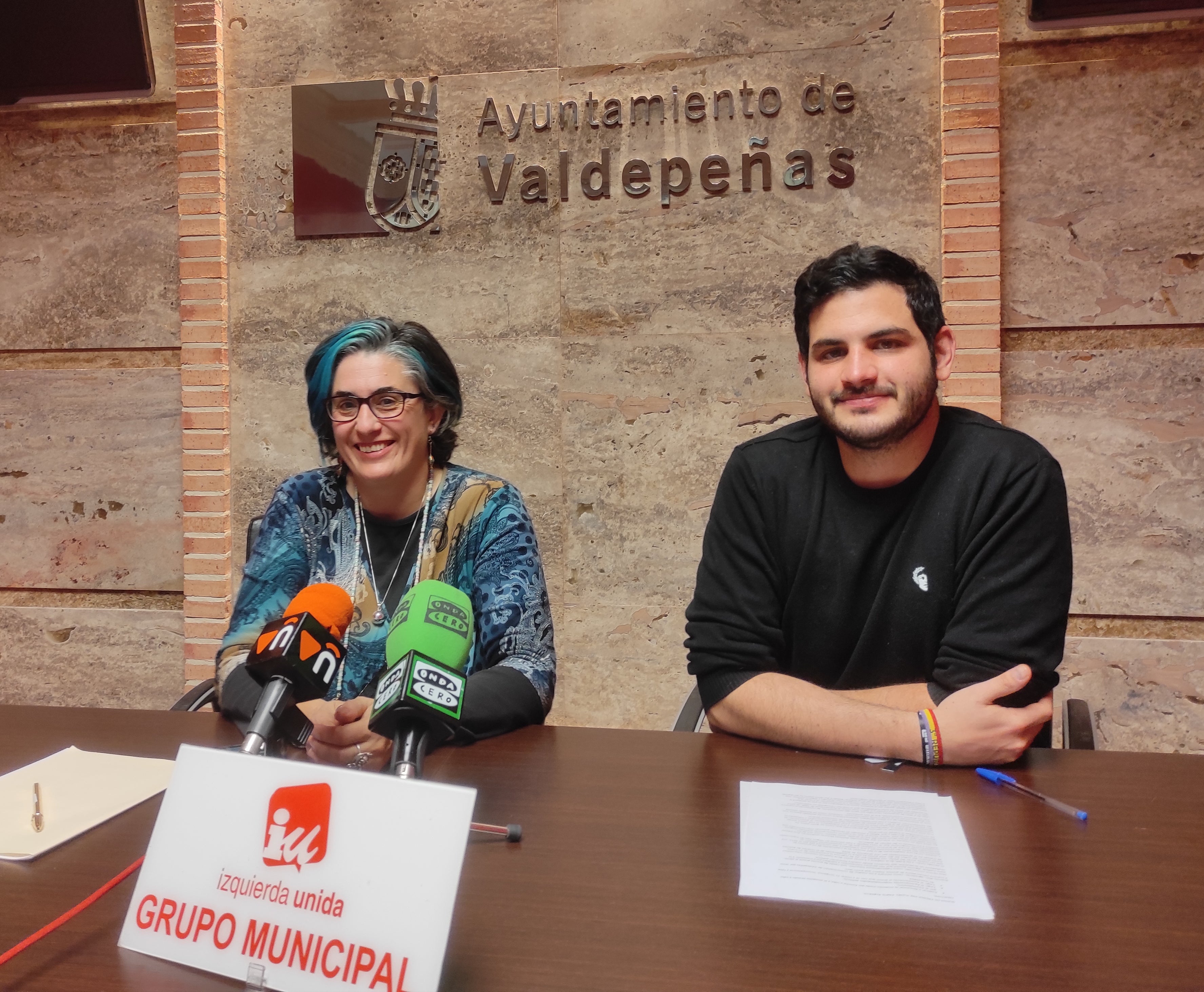 Desde Izquierda Unida proponen una campaña de recogida de basura para limpiar caminos Desde Izquierda Unida proponen una campaña de recogida de basura para limpiar caminos