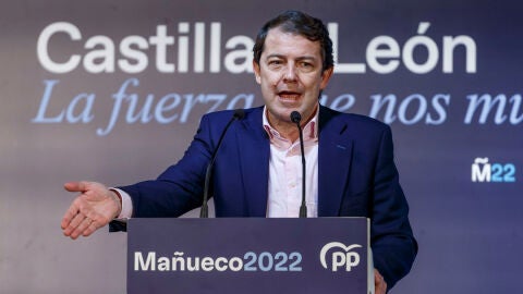 El presidente de la Junta de Castilla y Le&oacute;n y candidato del PP en las elecciones auton&oacute;micas del pr&oacute;ximo 13 de febrero, Alfonso Fern&aacute;ndez Ma&ntilde;ueco