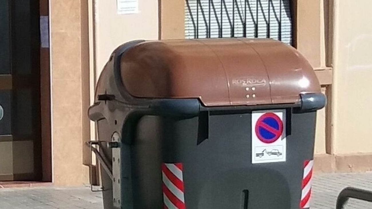 Canet d'en Berenguer pide tirar la basura entre las 19:00 y las 23:00 horas Canet d'en Berenguer pide tirar la basura entre las 19:00 y las 23:00 horas