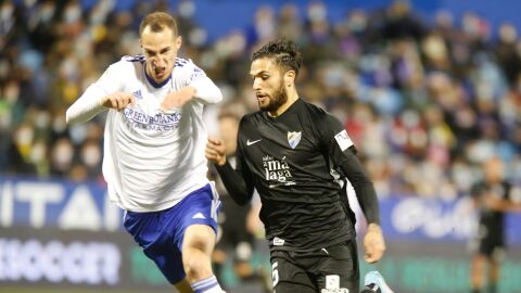 Anto&ntilde;&iacute;n jugando frente al Zaragoza