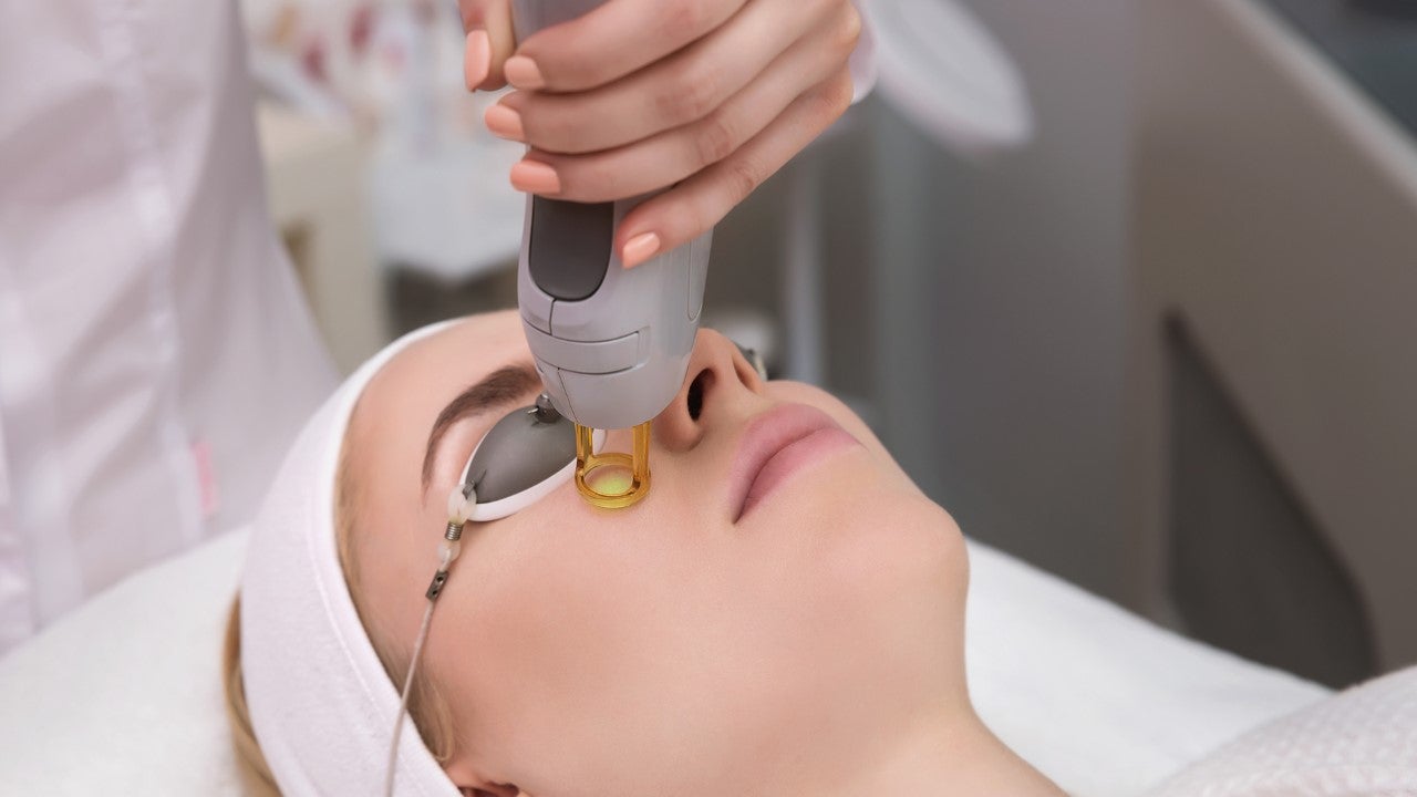 Centro Dermatológico Estético, referente en el tratamiento de manchas de la piel Centro Dermatológico Estético, referente en el tratamiento de manchas de la piel