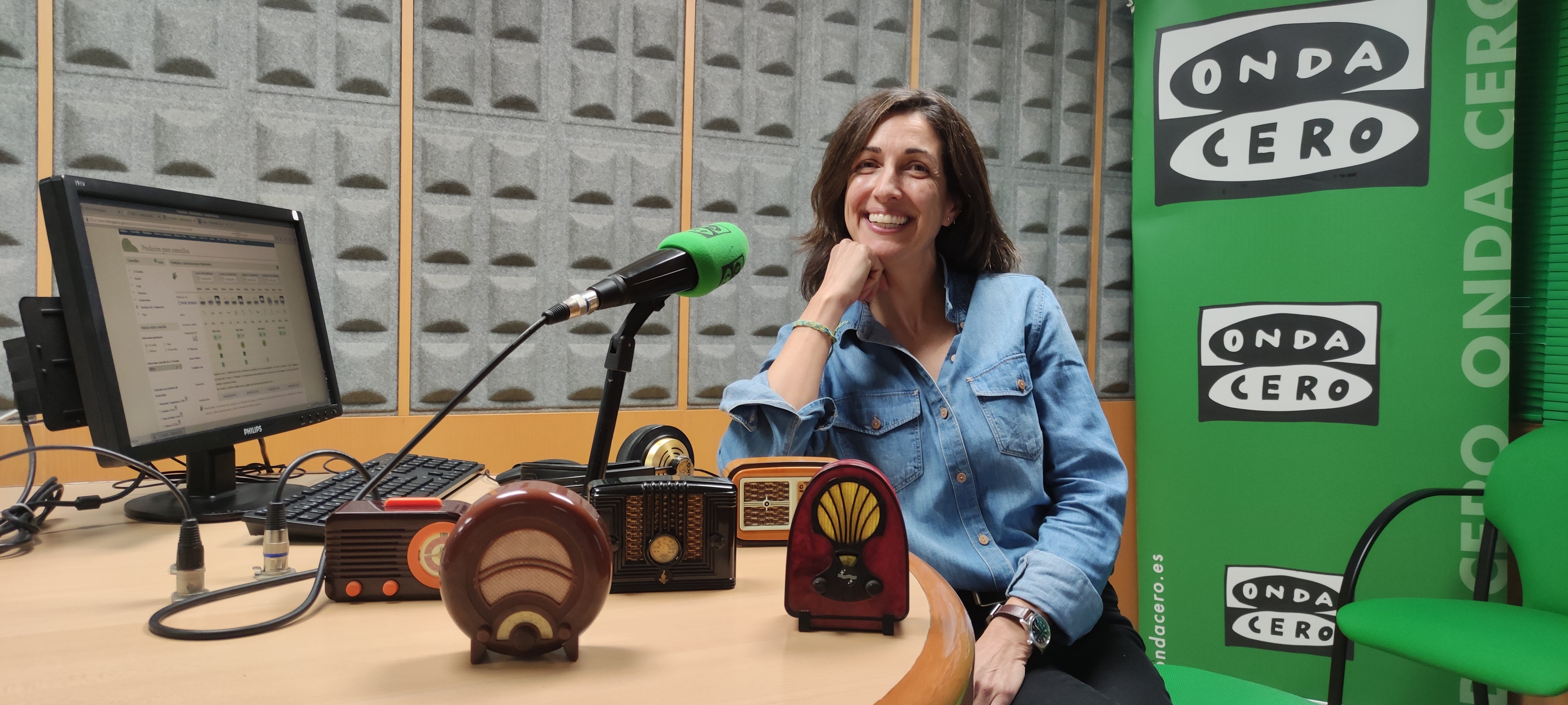 El tiempo en la vida y en la radio... pasa volando El tiempo en la vida y en la radio... pasa volando