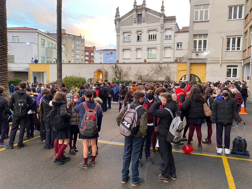 El 'Sanvi' inicia la mudanza El 'Sanvi' inicia la mudanza