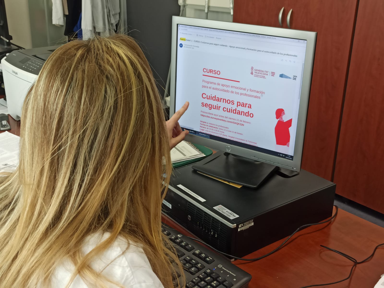 El Hospital de Torrevieja pone en marcha un programa de apoyo emocional y formación para el autocuidado de sus profesionales El Hospital de Torrevieja pone en marcha un programa de apoyo emocional y formación para el autocuidado de sus profesionales