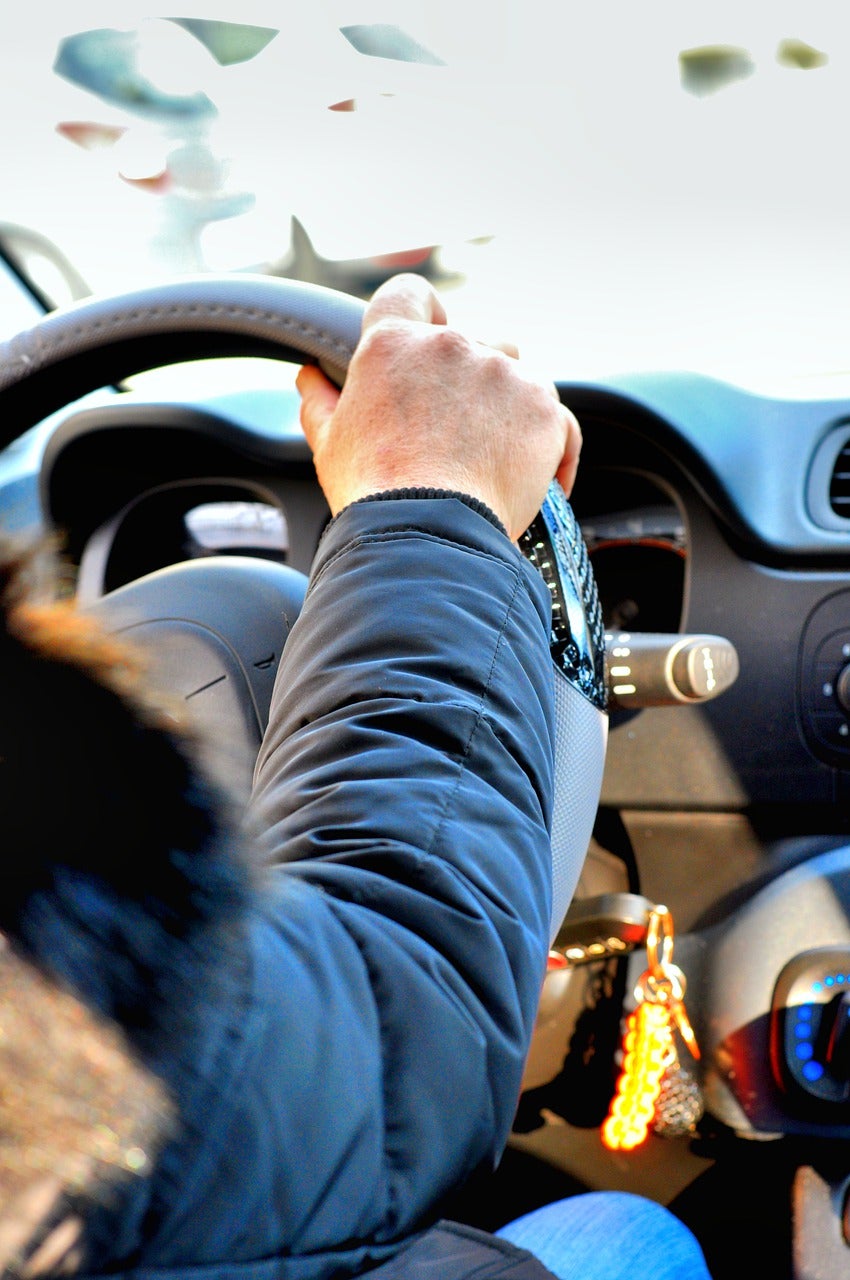 Acceder en coche al centro de Gijón seguirá siendo gratis Acceder en coche al centro de Gijón seguirá siendo gratis