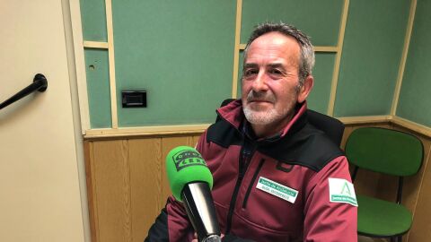 Antonio Ramos: "Todo el mundo quiere tener contacto con la naturaleza tras la pandemia y ahora es fundamental la concienciaci&oacute;n para cuidar los senderos"