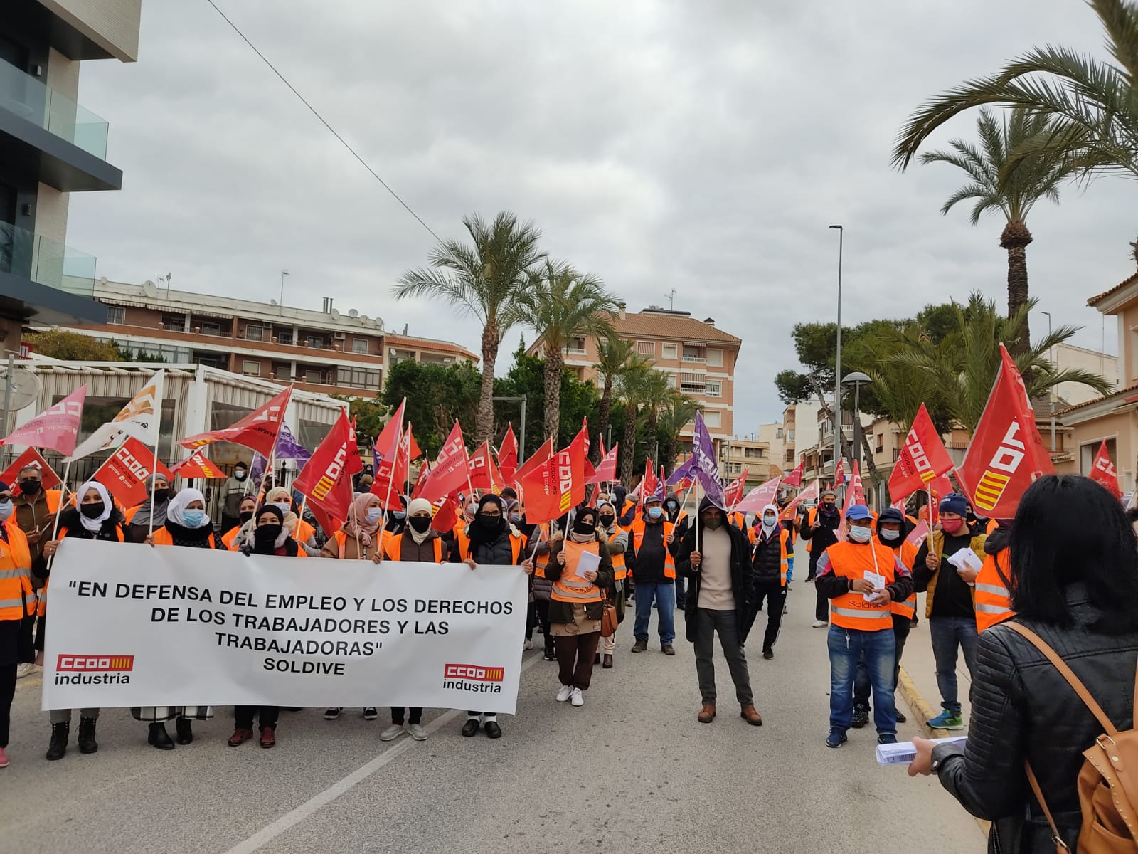 Queda desconvocada la huelga en la planta de Soldive de Los Montesinos tras las movilizaciones Queda desconvocada la huelga en la planta de Soldive de Los Montesinos tras las movilizaciones